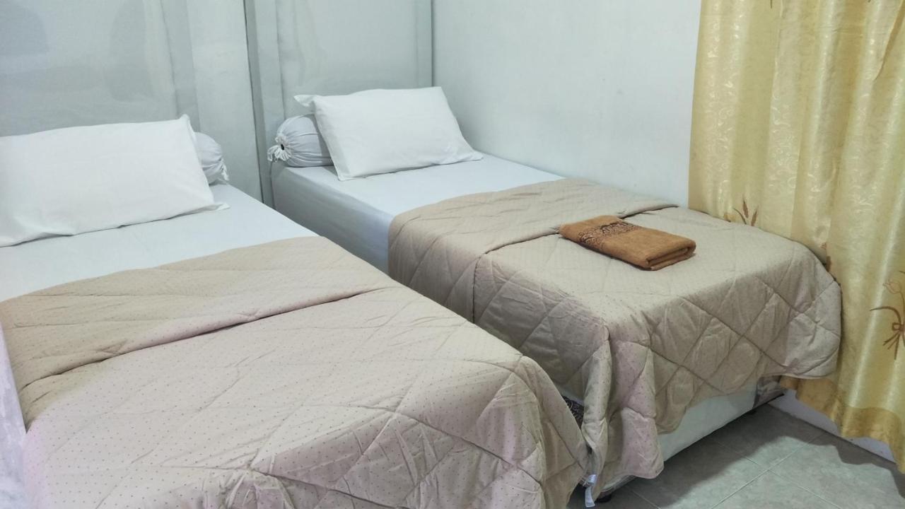 Kana Hasya Homestay "Rumoh Jamee" Meulaboh Zewnętrze zdjęcie