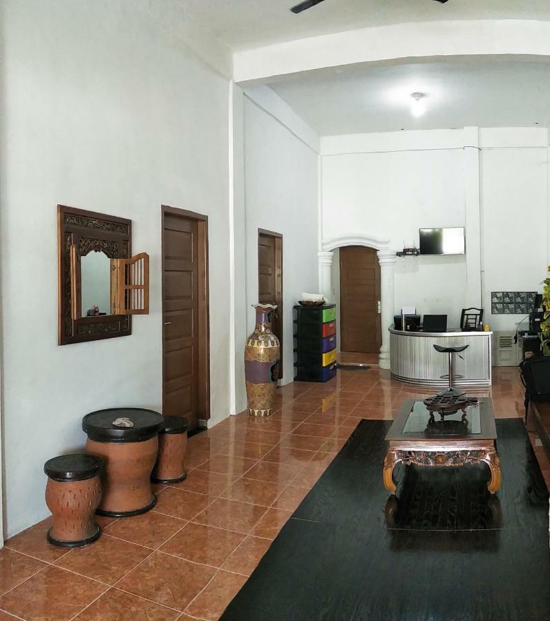 Kana Hasya Homestay "Rumoh Jamee" Meulaboh Zewnętrze zdjęcie